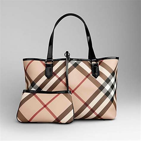 etichette burberry contraffatte|true burberry bag.